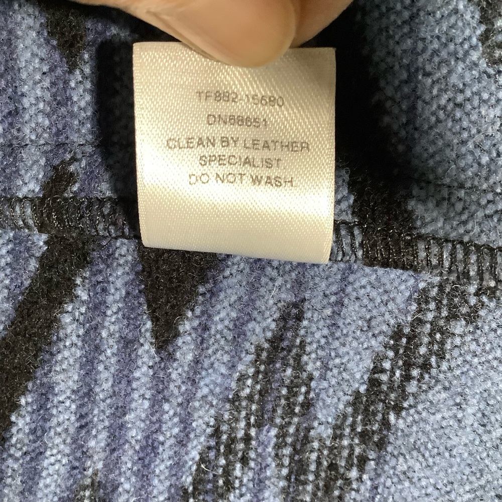 Pendleton 100% Virgin Wool Pattern Leather Trim V… - image 8